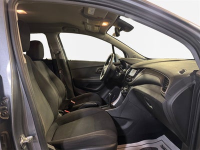 2020 Chevrolet Trax LS FWD