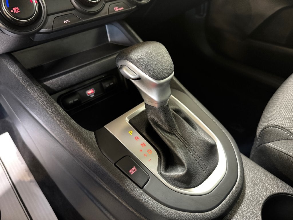 2023 Kia Forte LXS Technology Pkg