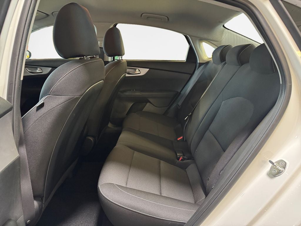 2023 Kia Forte LXS Technology Pkg