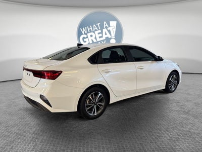 2023 Kia Forte LXS Technology Pkg