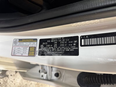 2023 Kia Forte LXS Technology Pkg