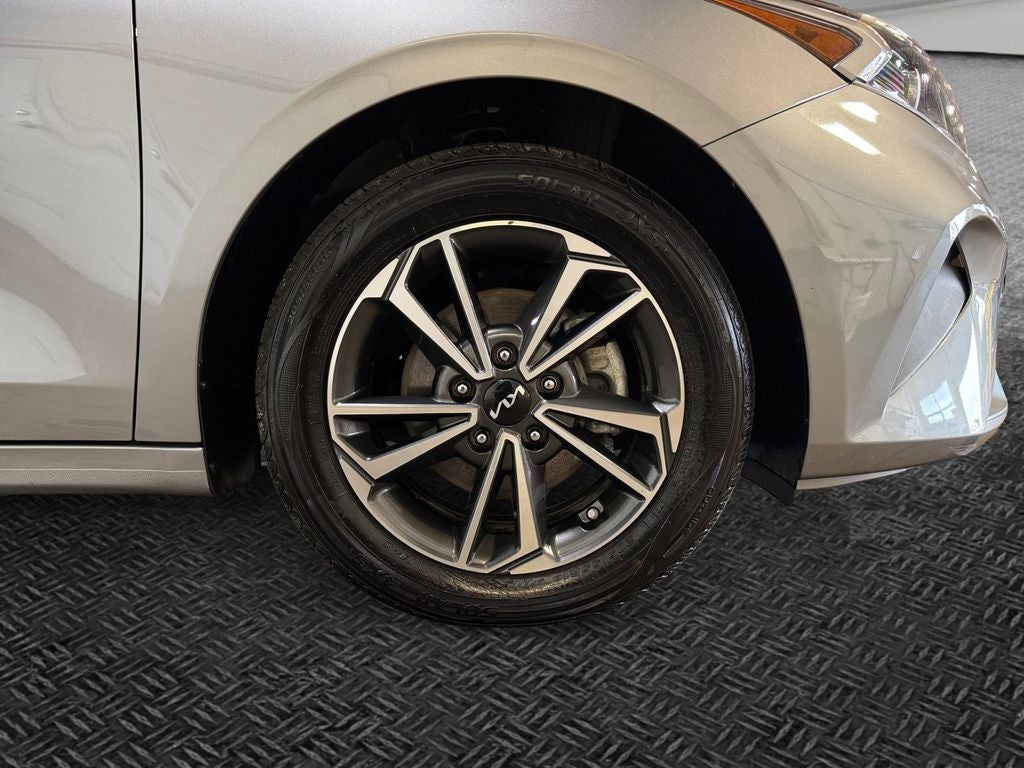 2023 Kia Forte LXS Technology Pkg