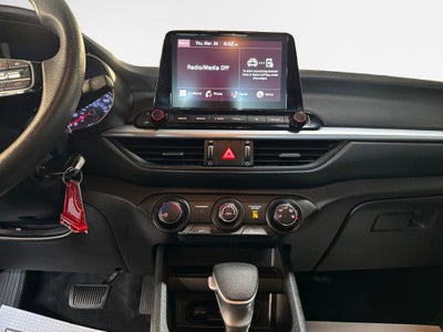 2023 Kia Forte LXS Technology Pkg