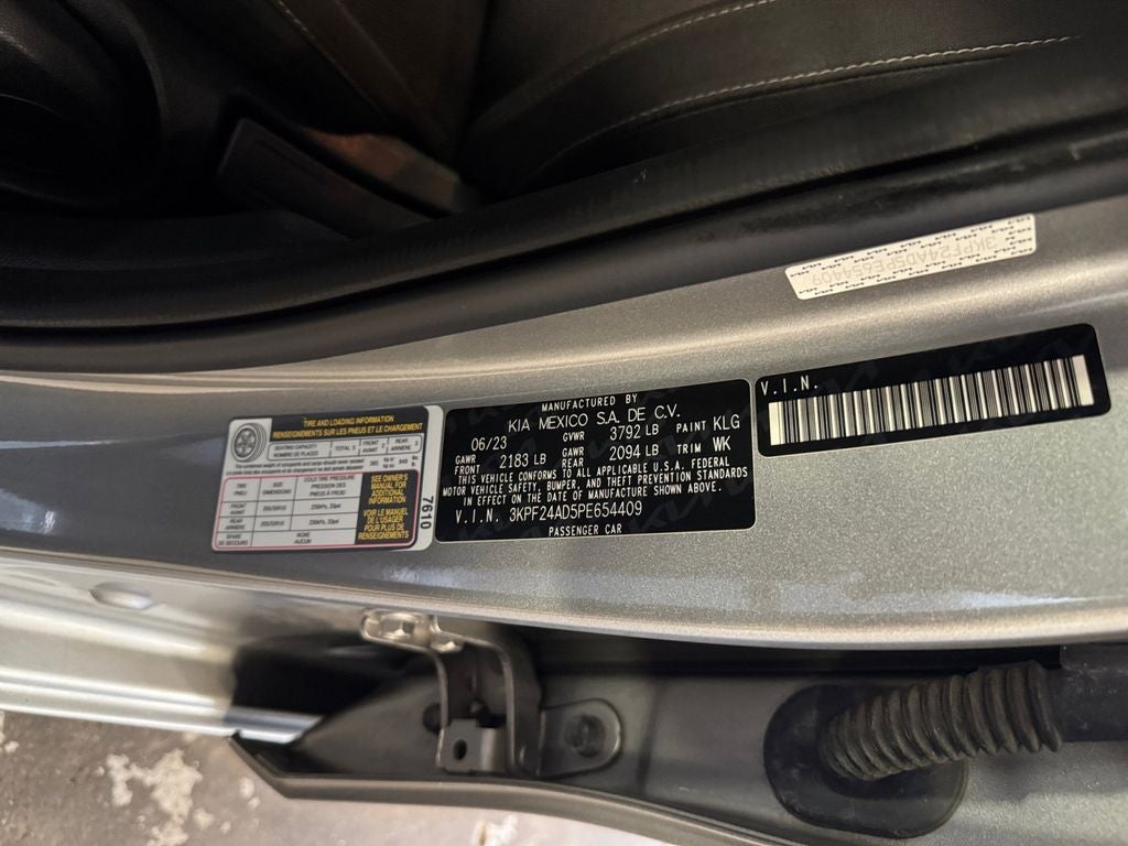 2023 Kia Forte LXS Technology Pkg