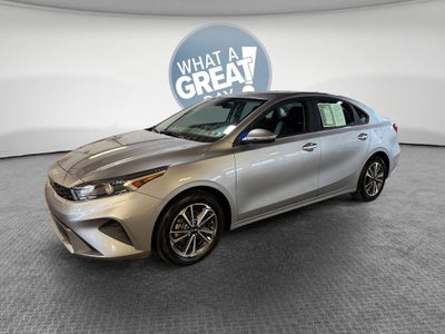 2023 Kia Forte LXS Technology Pkg