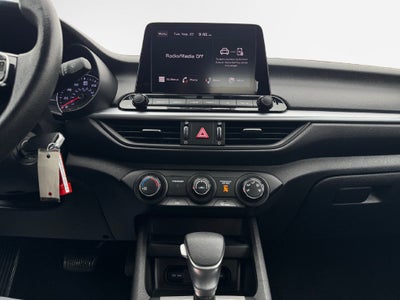 2023 Kia Forte LXS Technology Pkg