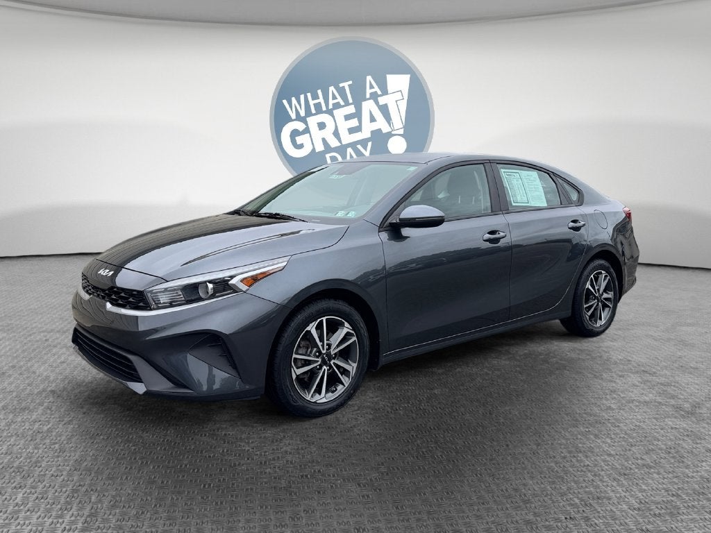 2023 Kia Forte LXS Technology Pkg