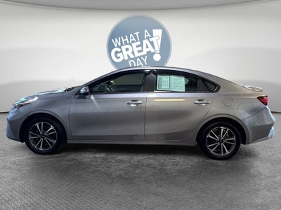 2024 Kia Forte LXS Technology Pkg