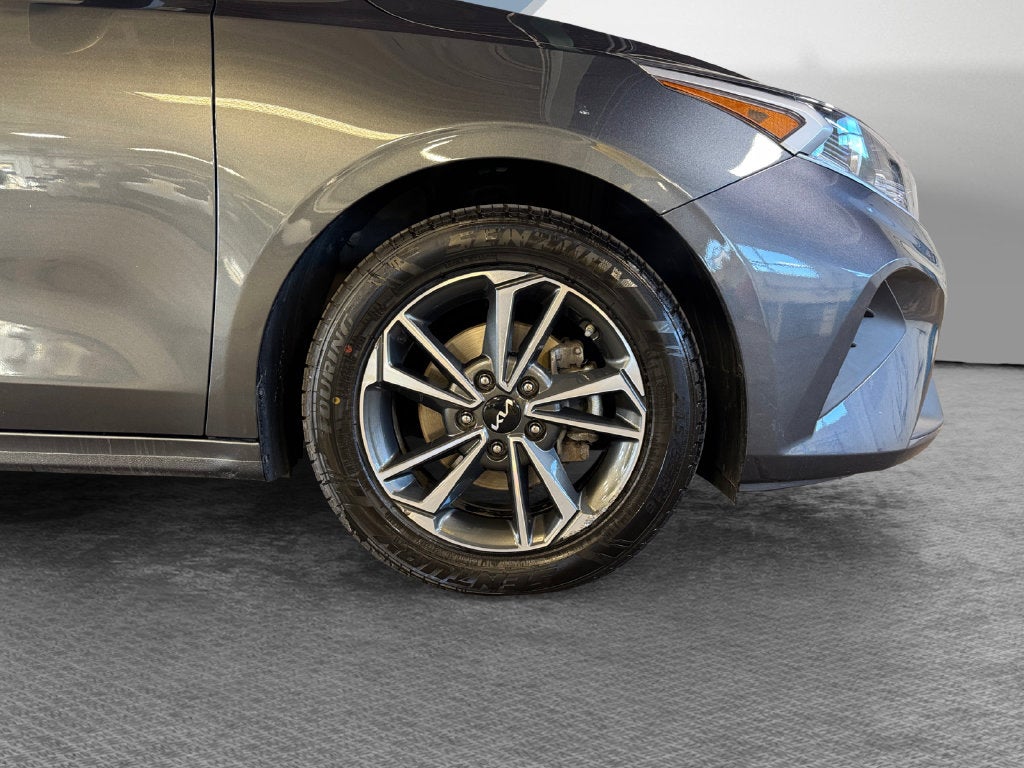 2023 Kia Forte LXS Technology Pkg