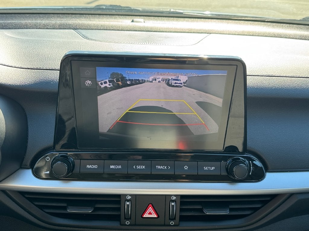 2023 Kia Forte LXS Technology Pkg