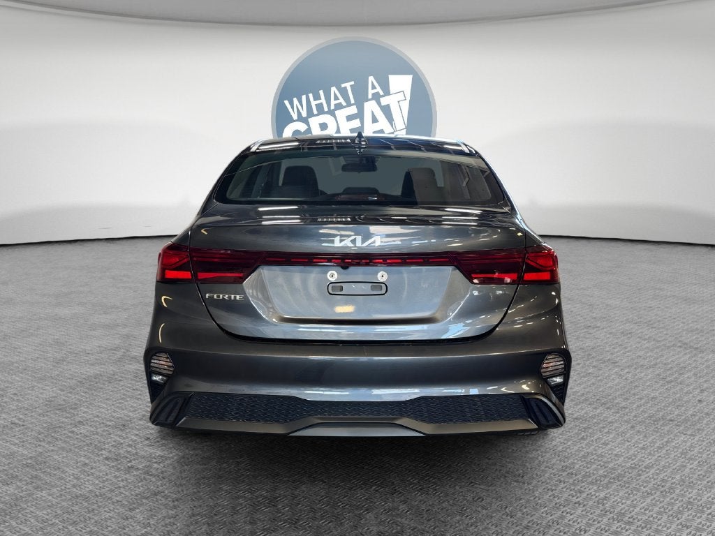 2023 Kia Forte LXS Technology Pkg