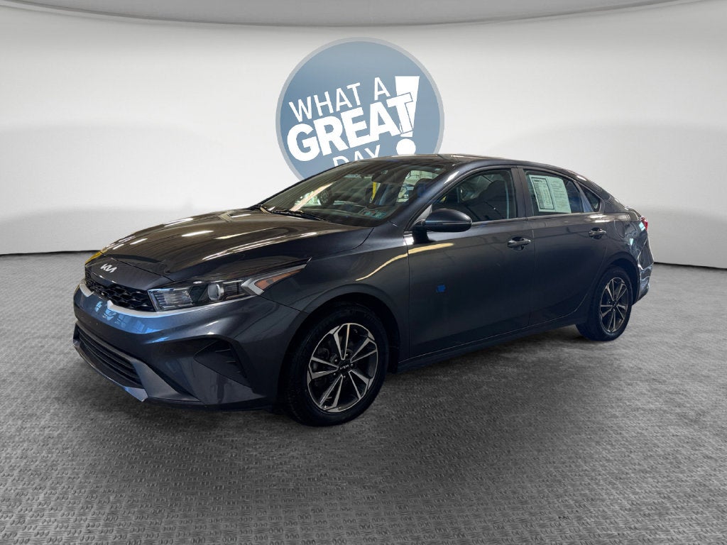 2023 Kia Forte LXS Technology Pkg