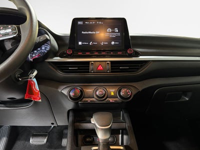 2024 Kia Forte LXS Technology Pkg