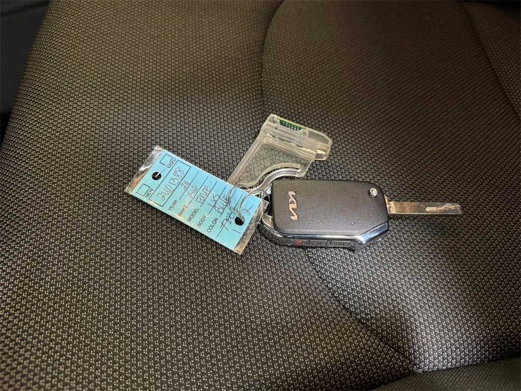 2024 Kia Forte LXS TECHNOLOGY PK