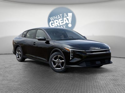 2026 Kia K4 LXS