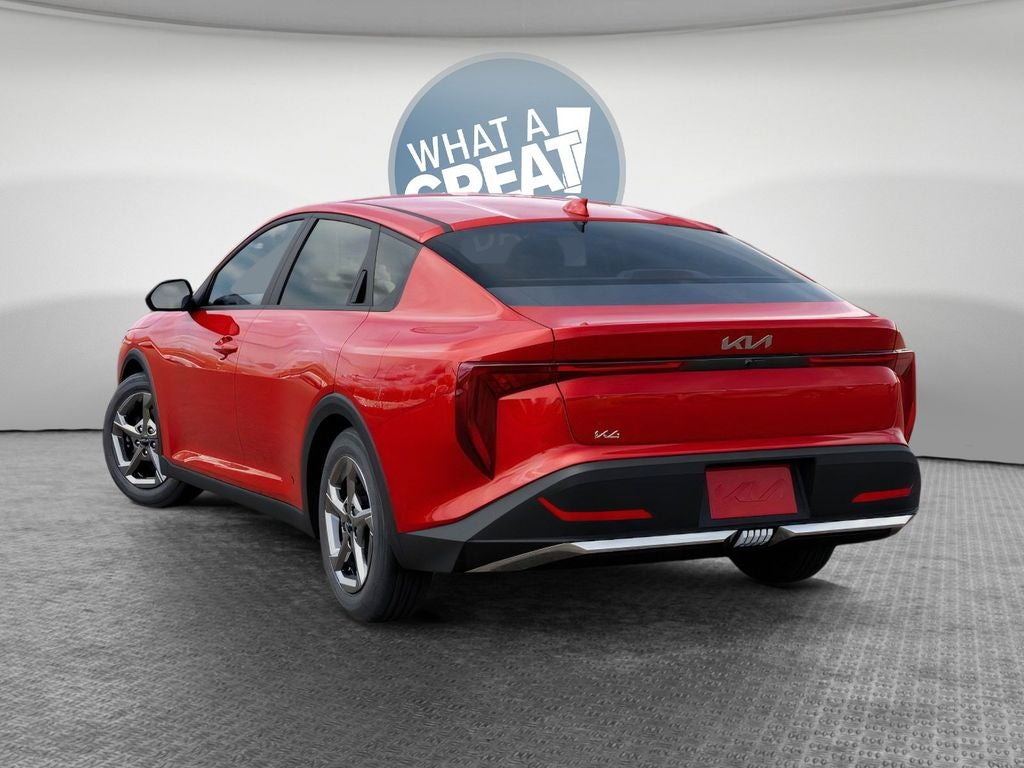 2026 Kia K4 LXS