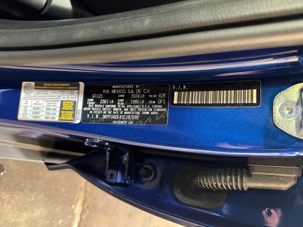 2025 Kia K4 EX