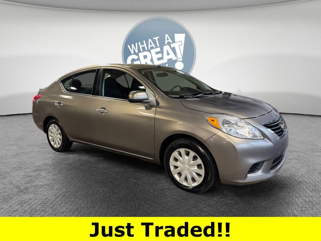2014 Nissan Versa 1.6 SV
