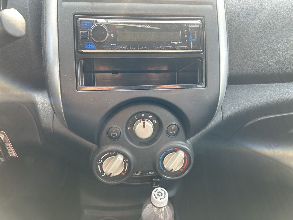 2014 Nissan Versa 1.6 SV