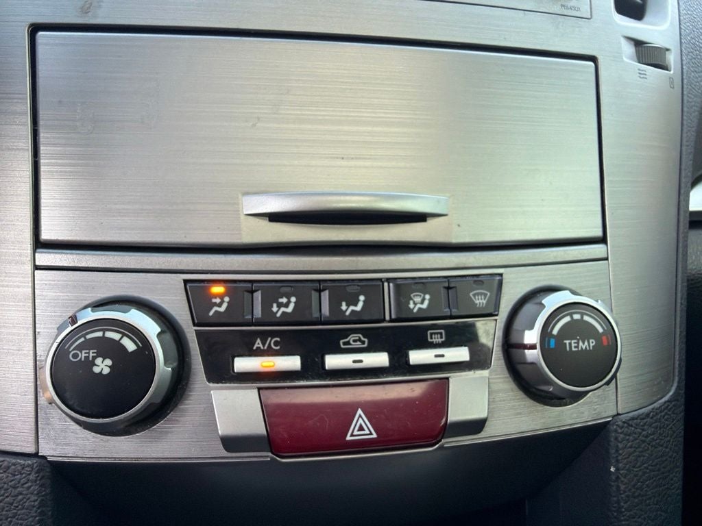 2011 Subaru Legacy 2.5i Premium