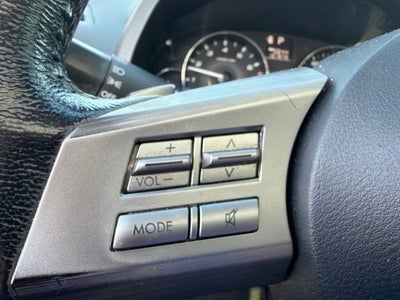 2011 Subaru Legacy 2.5i Premium