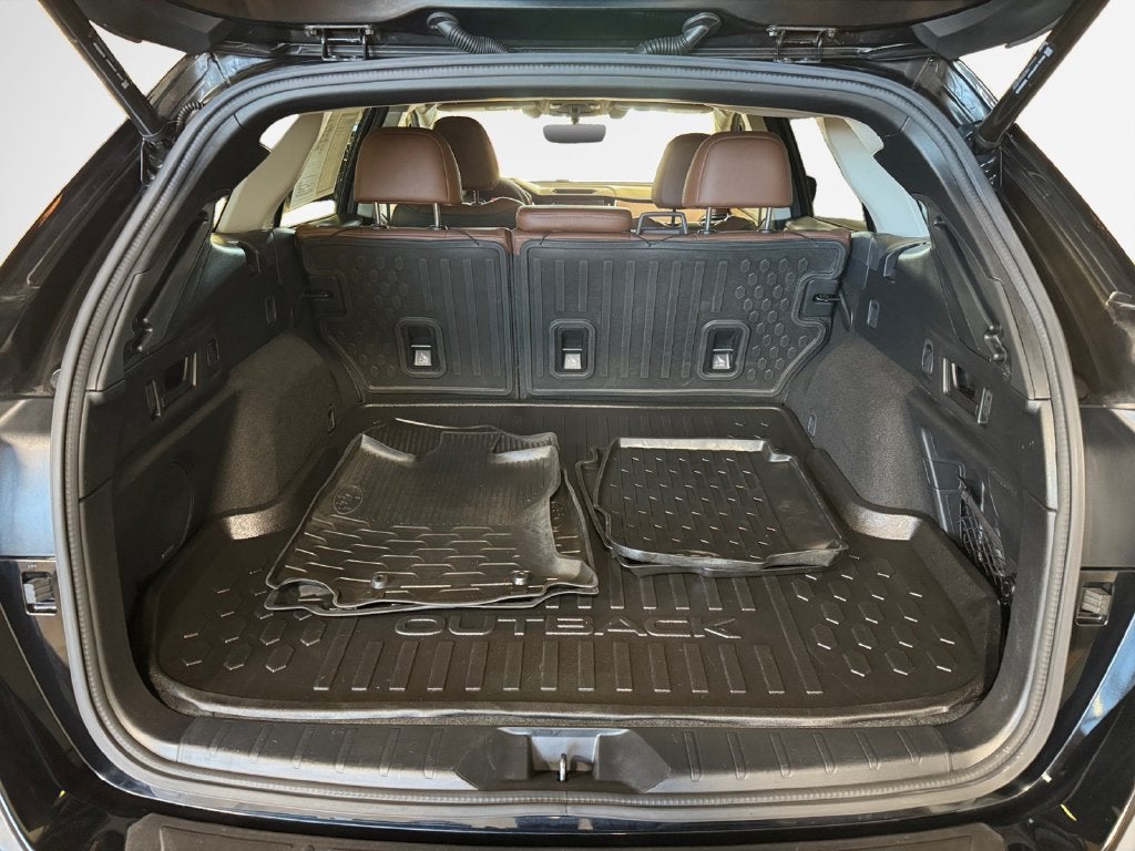2020 Subaru Outback Touring XT