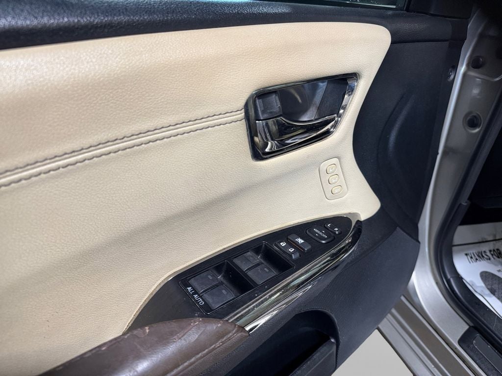 2013 Toyota Avalon Hybrid Limited