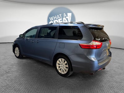 2015 Toyota Sienna LE 7 Passenger