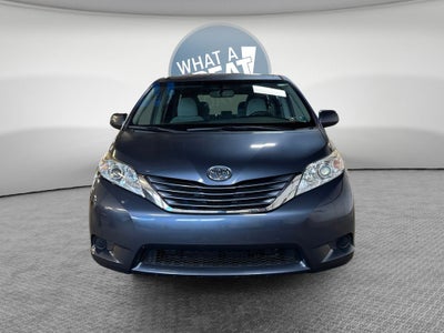 2015 Toyota Sienna LE 7 Passenger