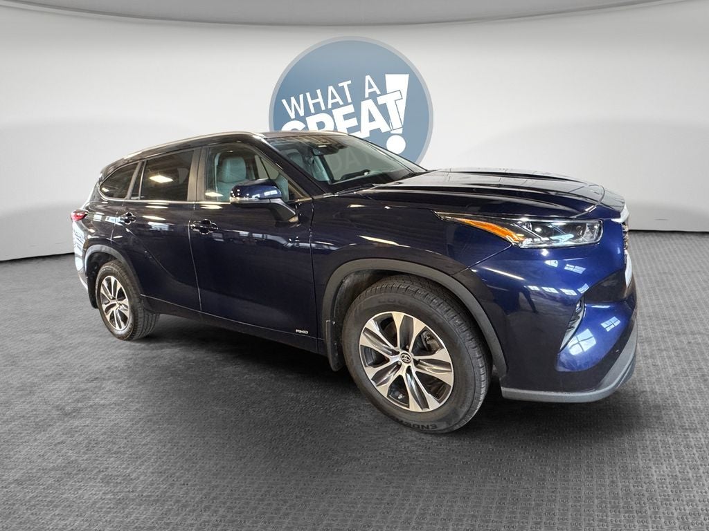 2023 Toyota Highlander Hybrid XLE