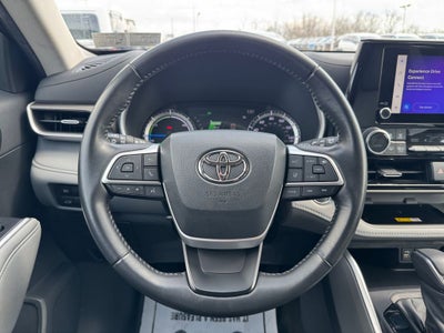2023 Toyota Highlander Hybrid XLE