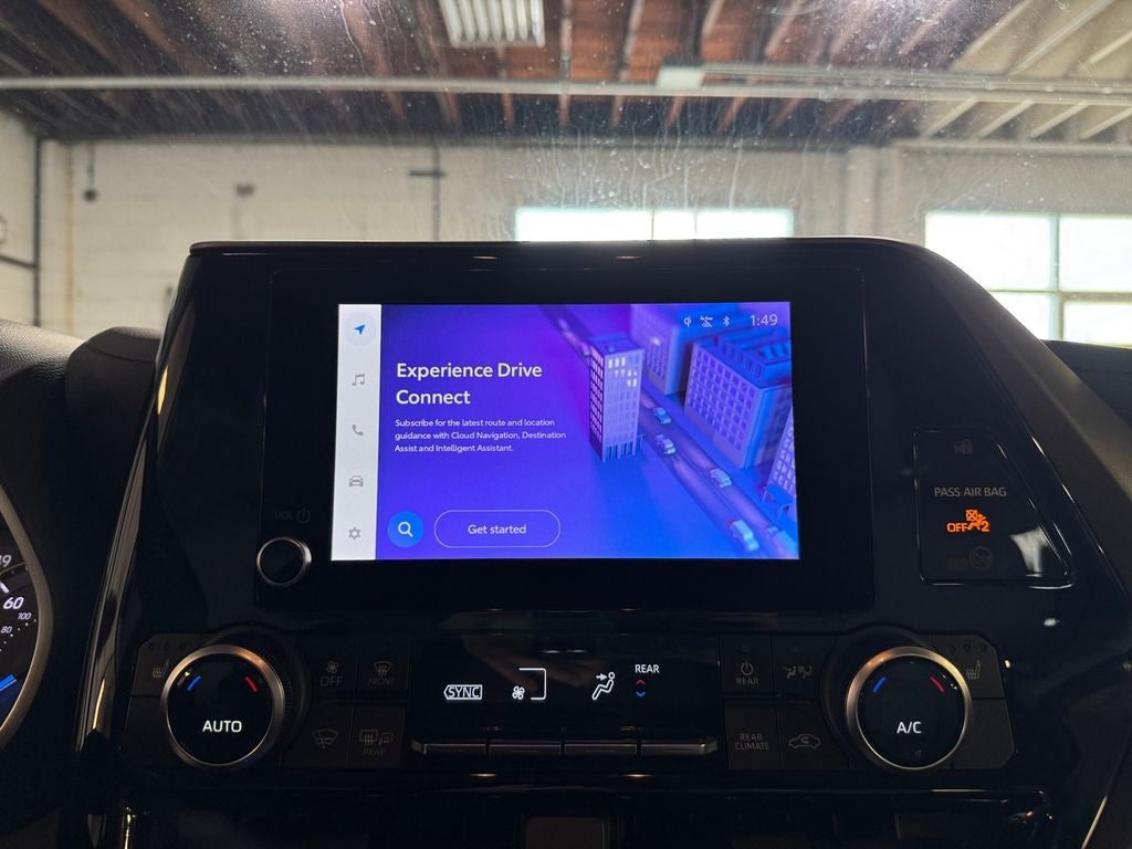 2023 Toyota Highlander Hybrid XLE