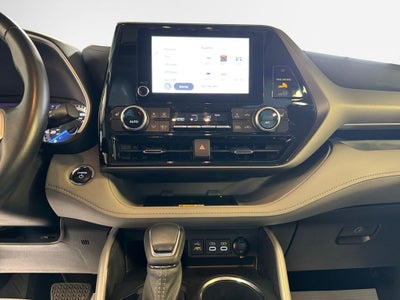 2023 Toyota Highlander Hybrid XLE