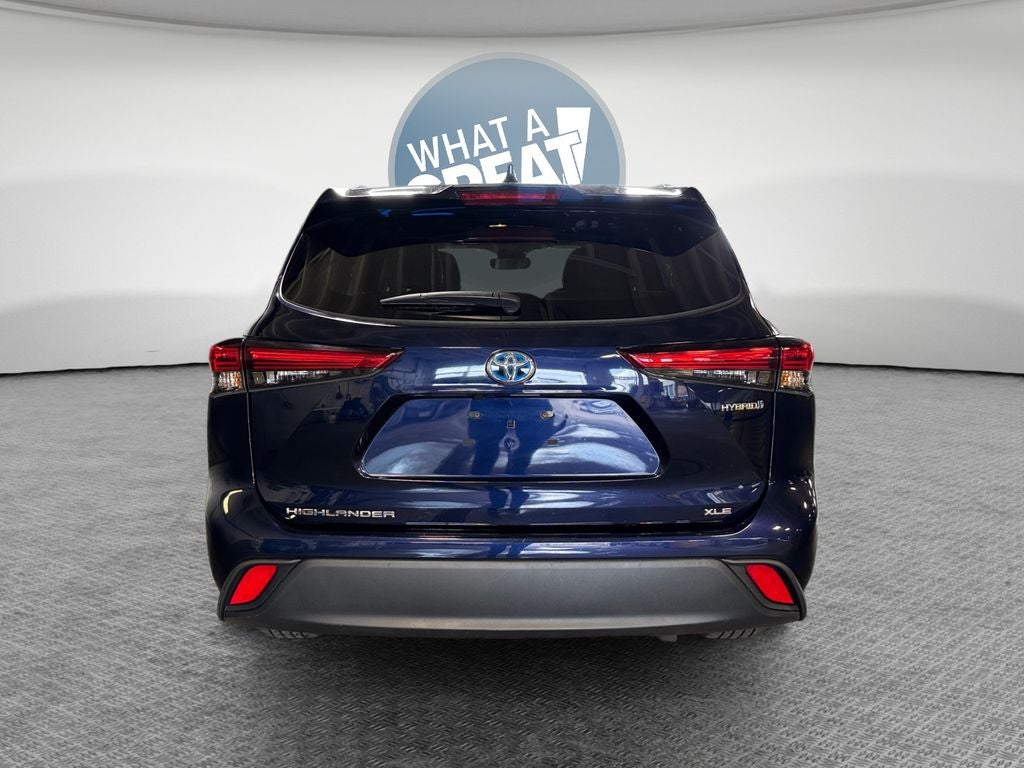 2023 Toyota Highlander Hybrid XLE