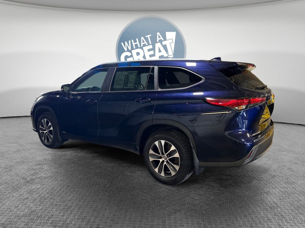 2023 Toyota Highlander Hybrid XLE