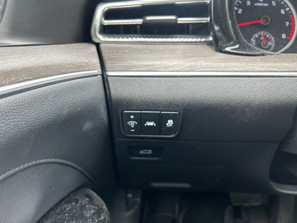 2024 Kia K5 EX