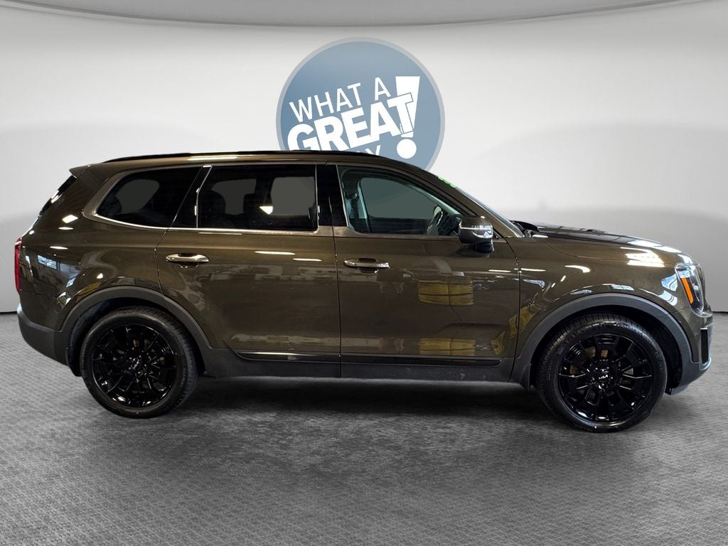 2022 Kia Telluride EX Nightfall Premium Pkg