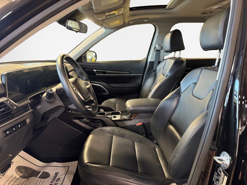 2024 Kia Telluride S MOON ROOF