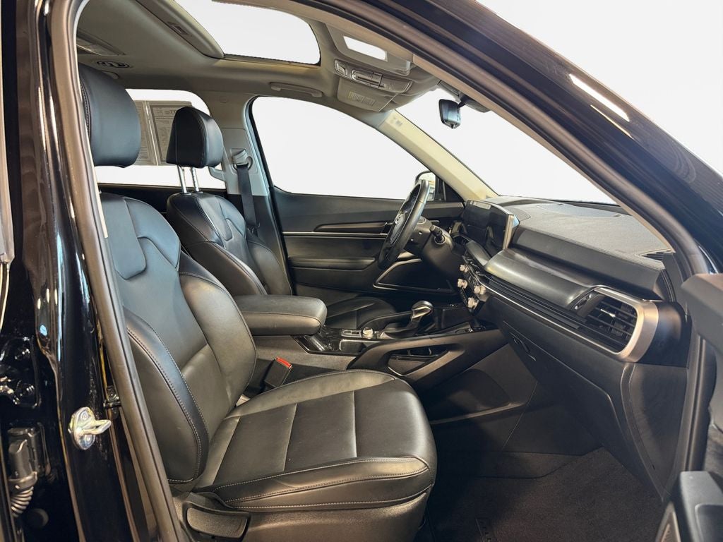 2024 Kia Telluride S MOON ROOF