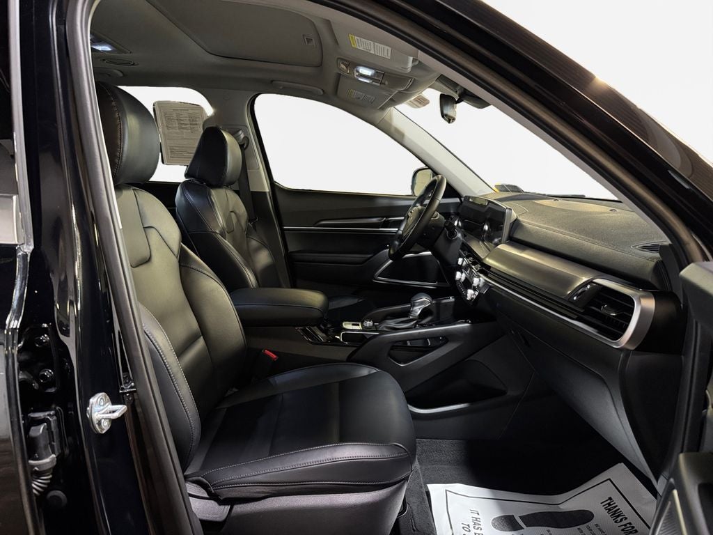 2024 Kia Telluride S MOONROOF