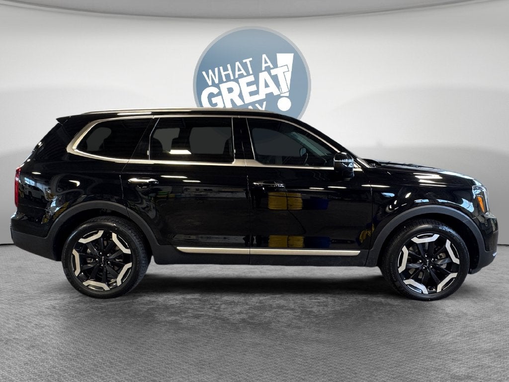 2024 Kia Telluride S MOON RF