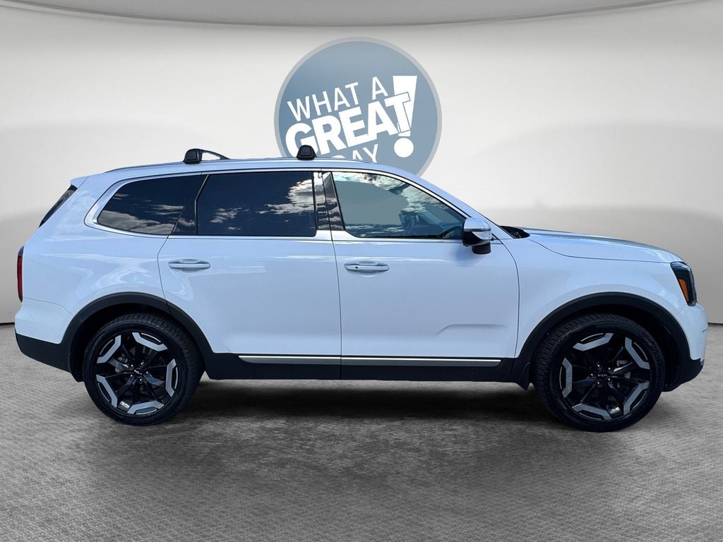 2024 Kia Telluride S MOON RF