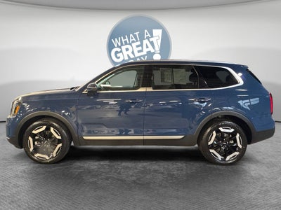 2024 Kia Telluride S MOONROOF