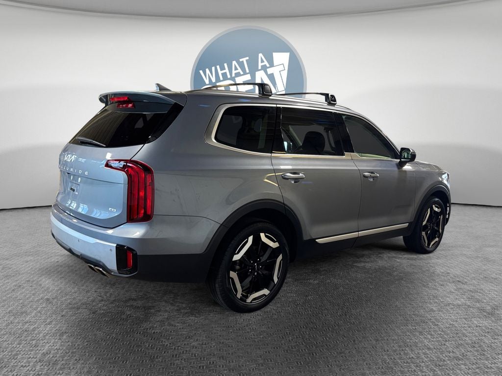 2024 Kia Telluride S MOONROOF