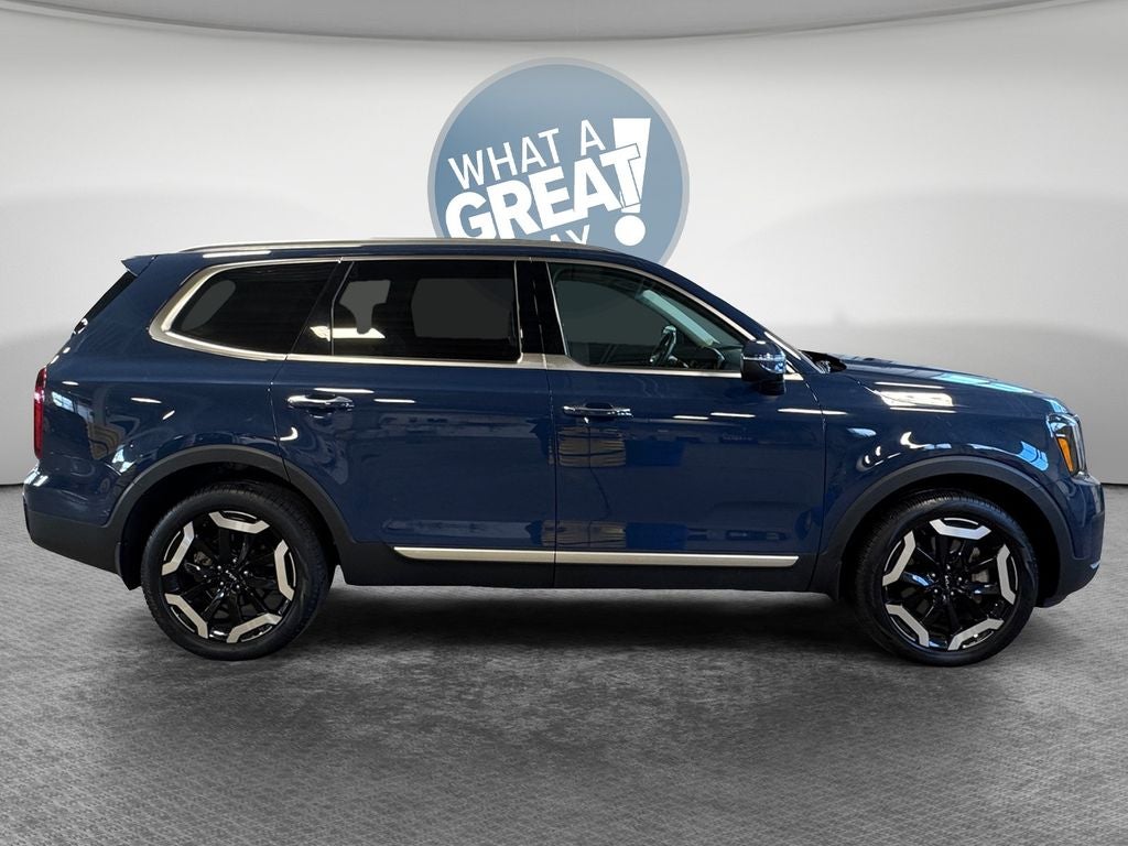 2024 Kia Telluride S MOON RF