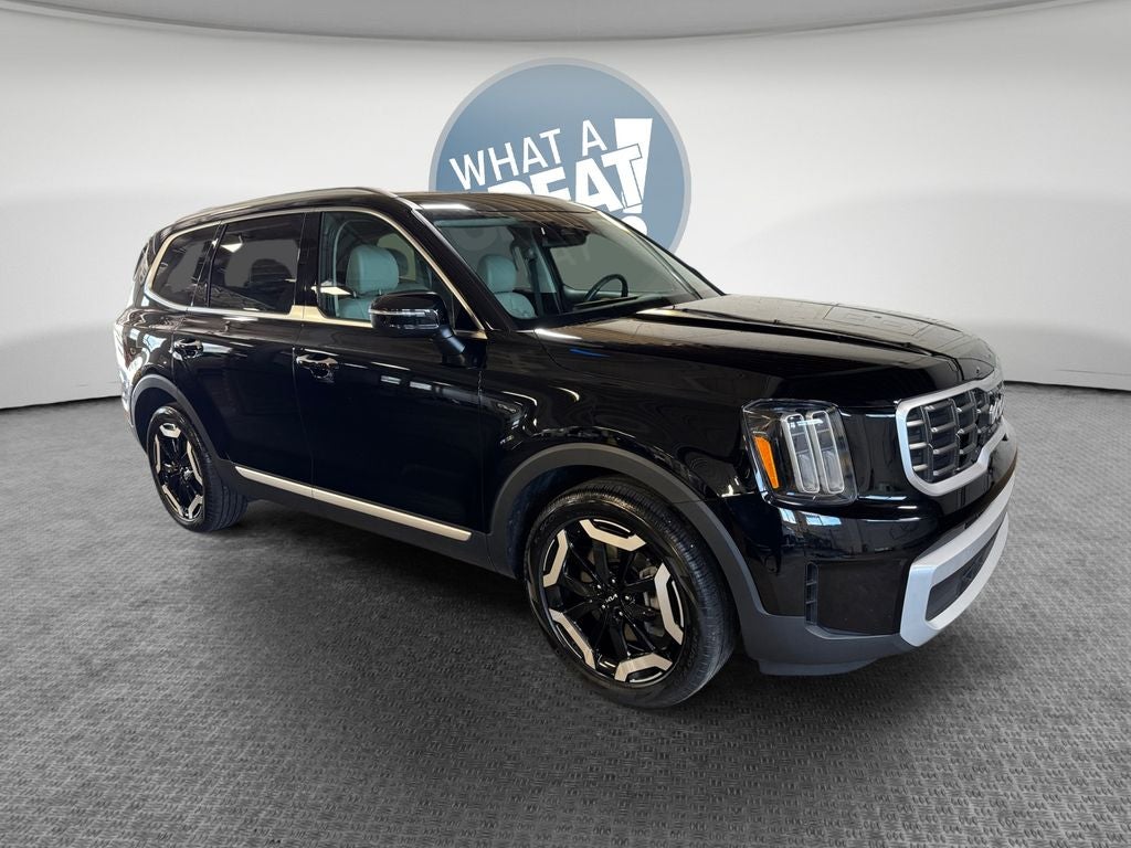 2024 Kia Telluride S MOONROOF