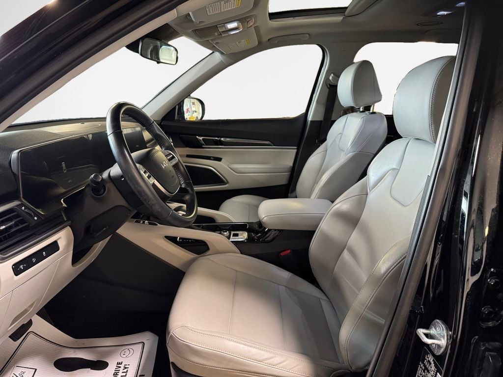 2024 Kia Telluride S MOONROOF