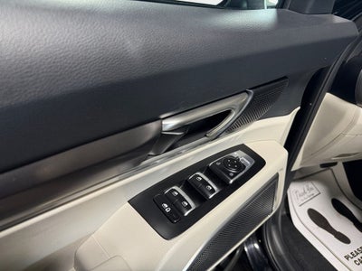 2024 Kia Telluride S MOONROOF