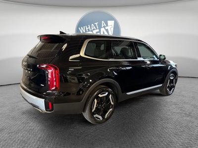 2024 Kia Telluride S MOONROOF