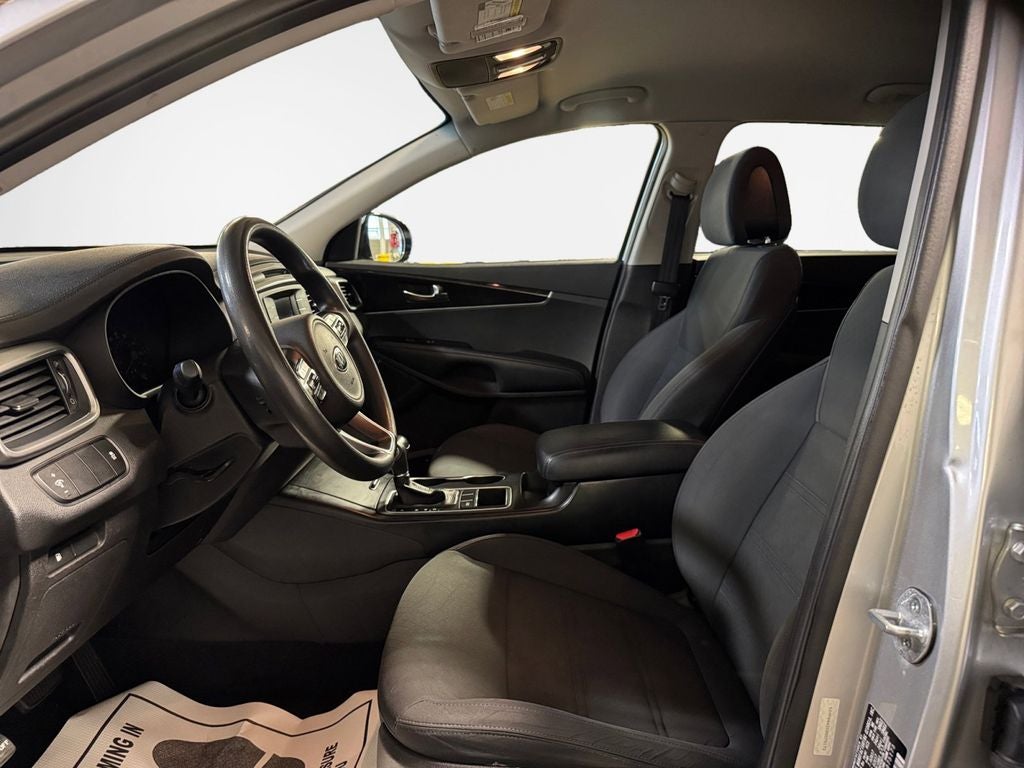 2016 Kia Sorento L FWD